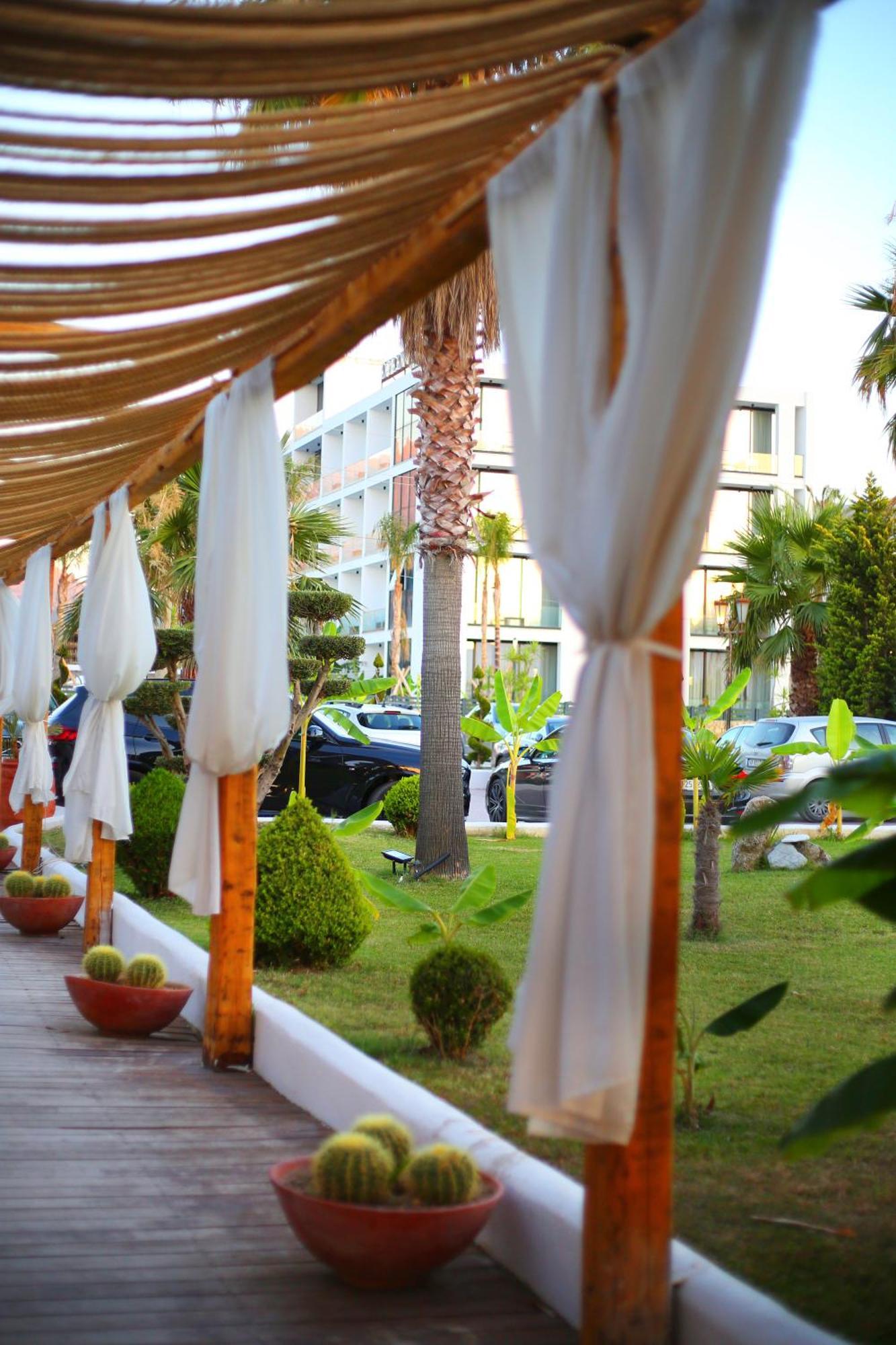 Oricon Coast Luxury Resort Orikum Esterno foto